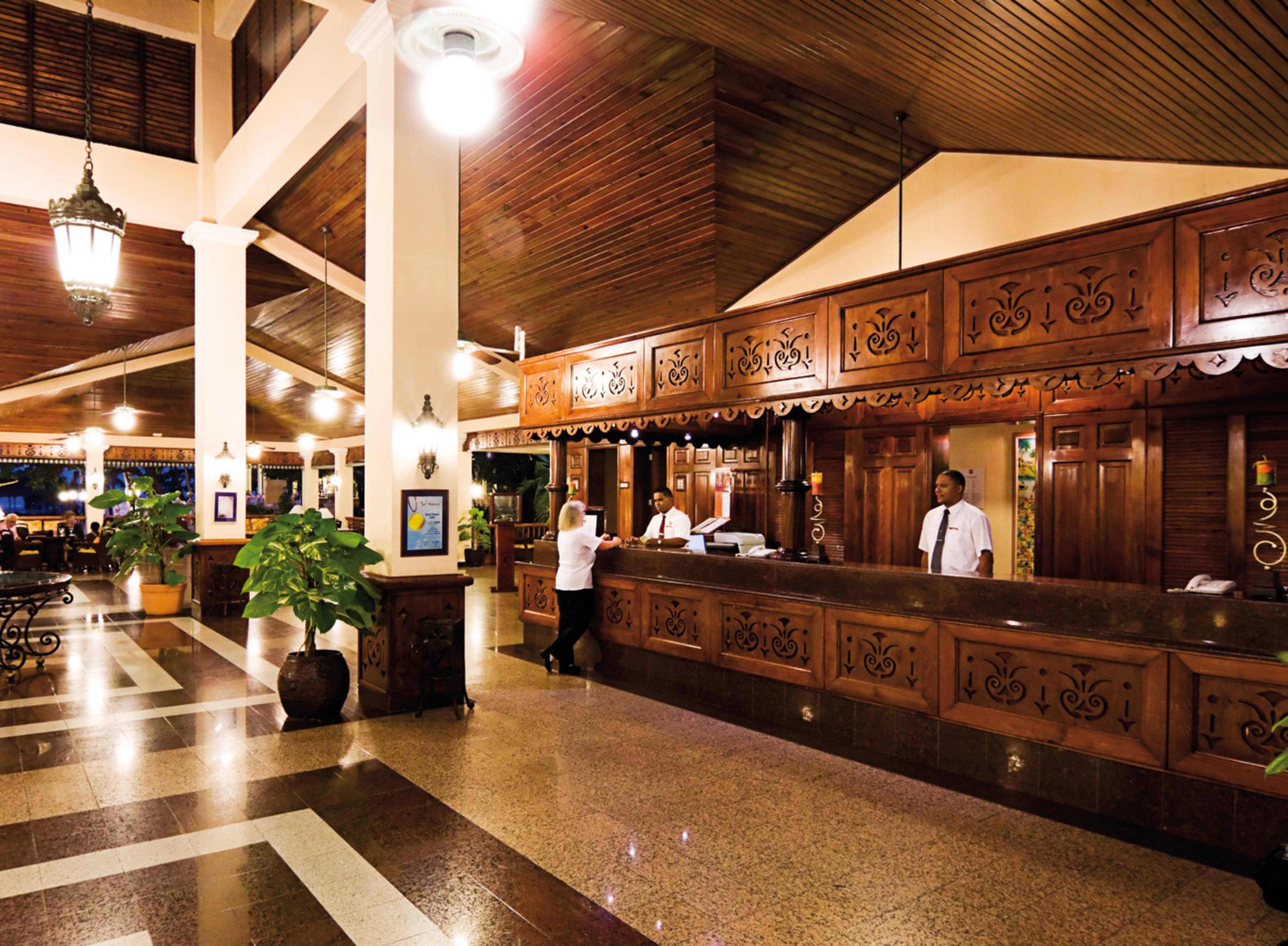 Playabachata Puerto Plata Zewnętrze zdjęcie The lobby of the Royal Thai Hotel