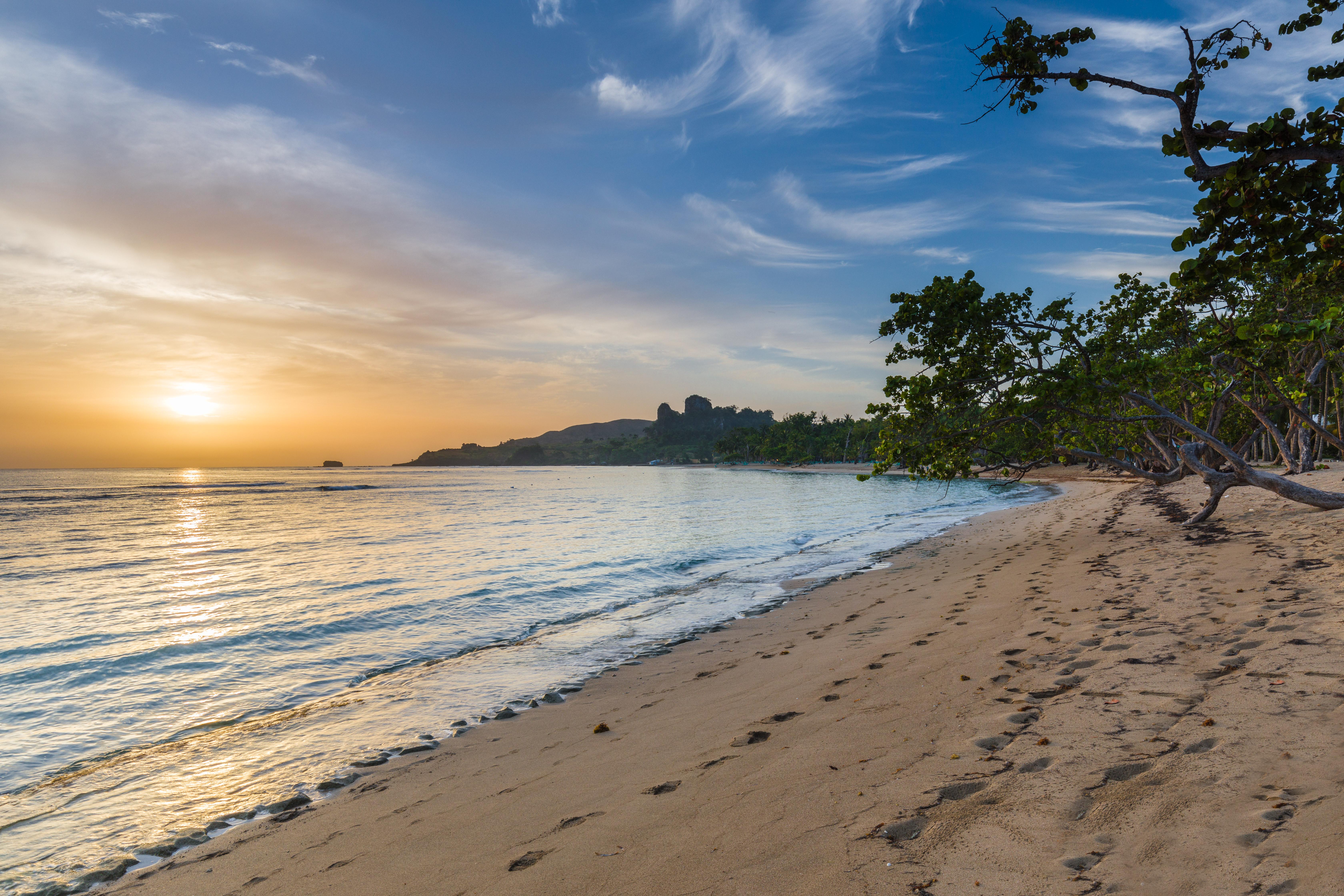 Playabachata Puerto Plata Zewnętrze zdjęcie Sunset at the beach