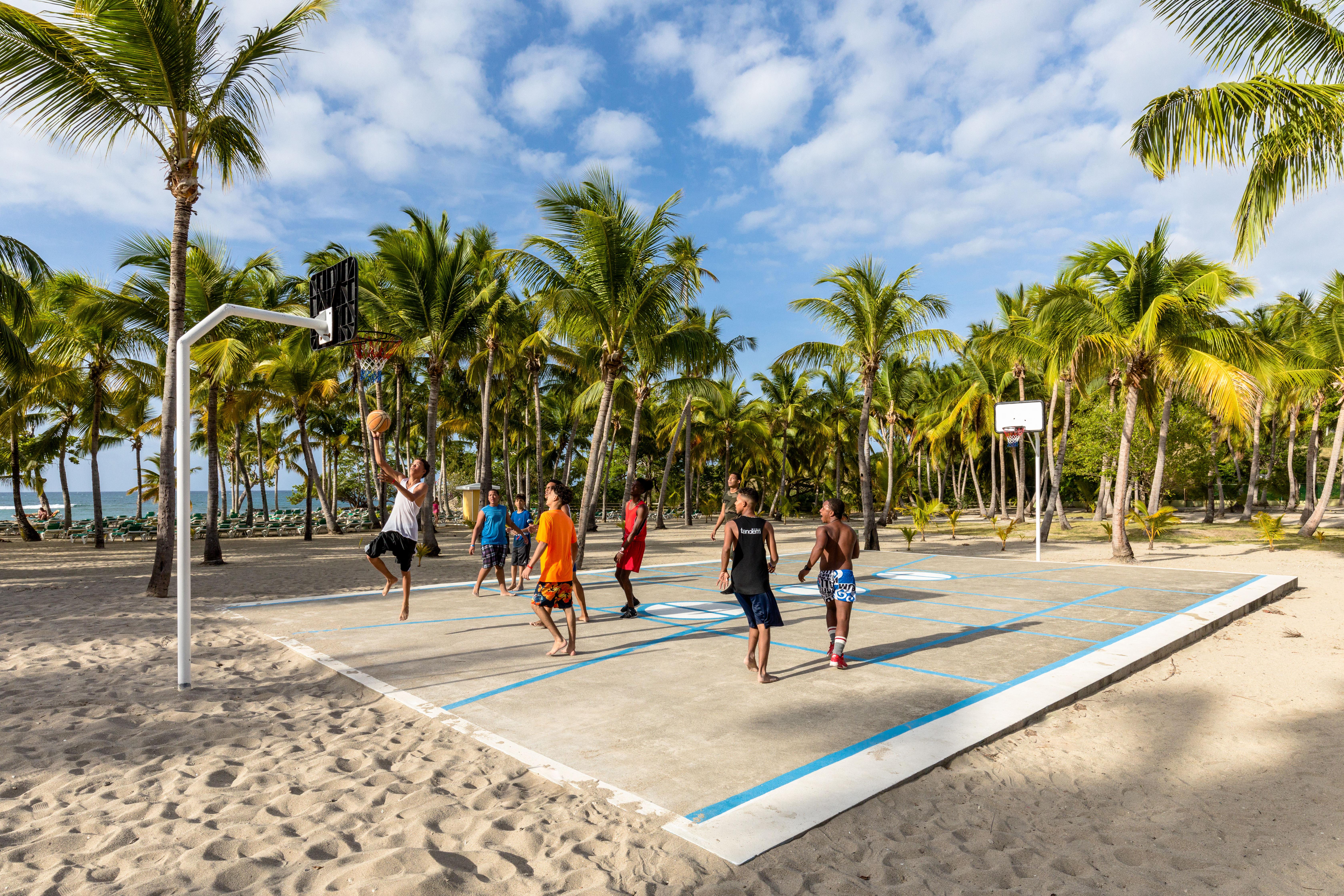 Playabachata Puerto Plata Zewnętrze zdjęcie Basketball in San Andres Island